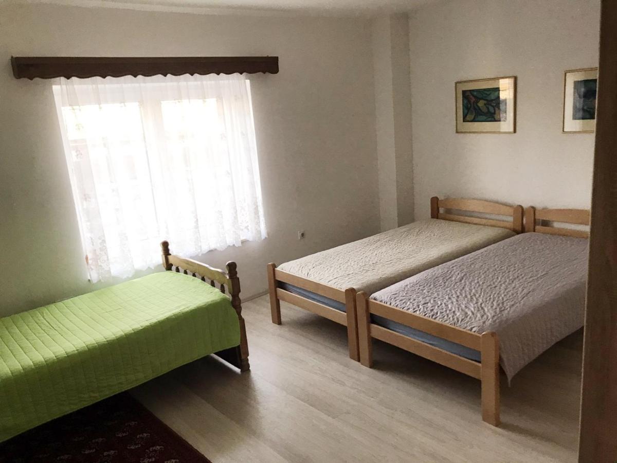 Lydia Center Apartment Велес Экстерьер фото