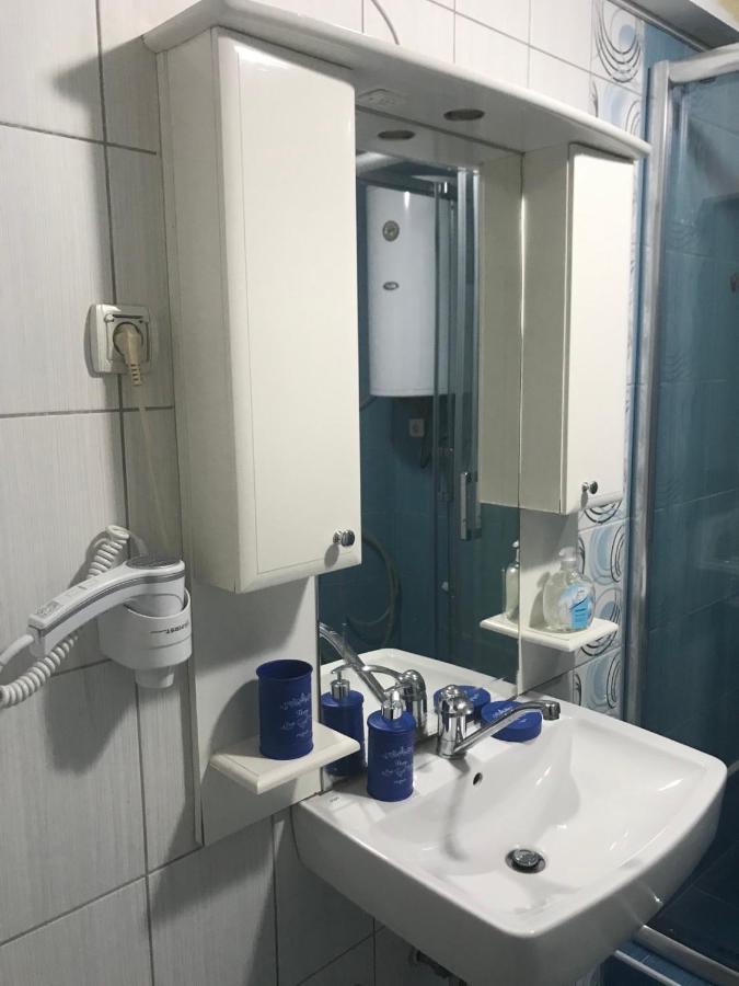 Lydia Center Apartment Велес Экстерьер фото